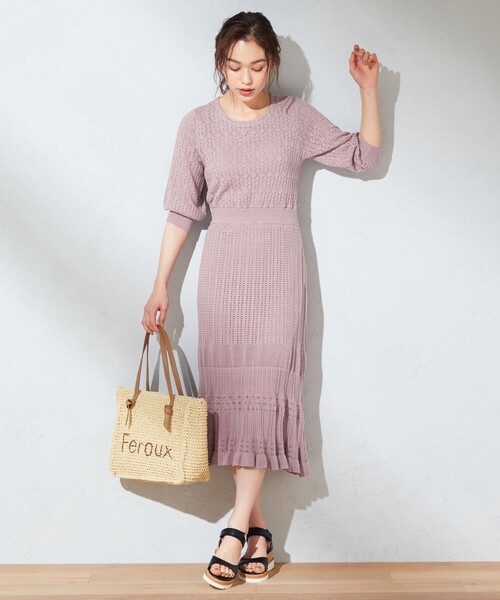 Feroux（フェルゥ）の「クロシェデザインニット ワンピース（ワンピース・レディース・ブラック系/ピンク系・2/1）」の7枚目の写真