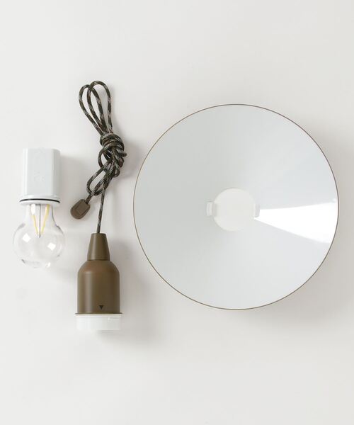 POST GENERAL（ポストジェネラル）の「POSTGENERAL HANG LAMP TYPE2 (ポストジェネラル )（アウトドアグッズ・メンズ・オリーブドラブ/ブラック/ホワイト/サンドベージュ・FREE）」の6枚目の写真