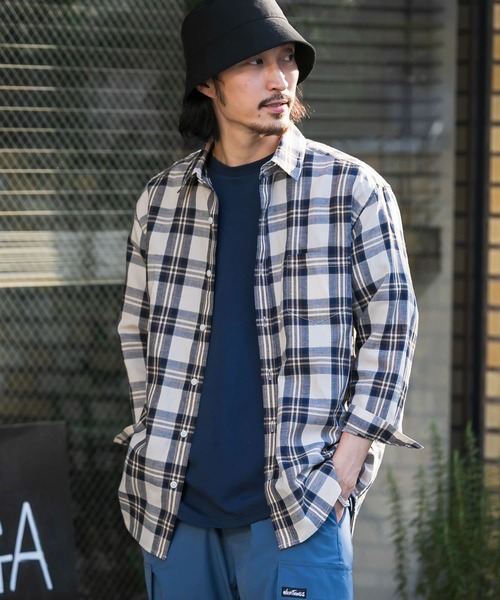URBAN RESEARCH Sonny Label（アーバンリサーチサニーレーベル）の「ノルマンディーリネン七分袖シャツ（シャツ/ブラウス・メンズ・グリーン/ネイビー/オフホワイト/ストライプ/チェック・SMALL/LARGE/MEDIUM）」の9枚目の写真