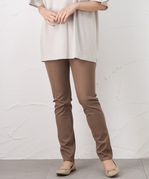 NAVY（ネイビー）の「NAVY JEANS COOL スキニーパンツ（その他パンツ・レディース・ブラック/ベージュ/ブラウン/ダークブルー/ライトインディゴブルー・S/M/L/XS）」の3枚目の写真