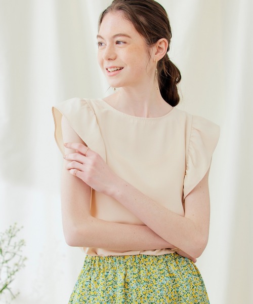 PURIL(ピュリル)の「【PURIL】2WAY仕様 フリルノースリーブブラウス(シャツ/ブラウス・レディース・ブラック/アイボリー/ストライプ・S/M)」の6枚目の写真