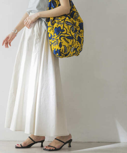 URBAN RESEARCH(アーバンリサーチ)の「コットンギャザーマキシスカート(スカート・レディース・ブラック/パープル系その他/グレー系その他・FREE)」の4枚目の写真