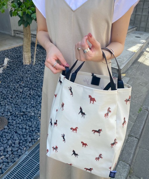 russet（ラシット）の「【ZOZOTOWN限定アイテム】2ハンドルトートバッグ（SA-214-WEB）（トートバッグ・レディース・ベージュ・FREE）」の3枚目の写真