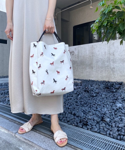 russet（ラシット）の「【ZOZOTOWN限定アイテム】2ハンドルトートバッグ（SA-214-WEB）（トートバッグ・レディース・ベージュ・FREE）」の17枚目の写真