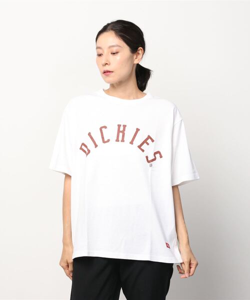 Dickies(ディッキーズ)の「Dickies ディッキーズ カレッジロゴプリント 半袖Tシャツ(Tシャツ/カットソー・レディース・ホワイト/パープル/イエロー/ブルーグリーン/チャコール・フリー)」の8枚目の写真
