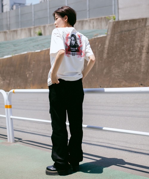 美品　X-GIRL ストリートスタイル 94番 Sサイズ　男女兼用 X-girl（エックスガール）の「CHINESE FACE S/S TEE（Tシャツ