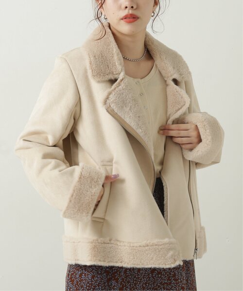 RAY CASSIN(レイカズン)の「ムートンライダースジャケット(ムートンコート・レディース・ブラウン/グレイッシュベージュ/キナリ・FREE)」の19枚目の写真