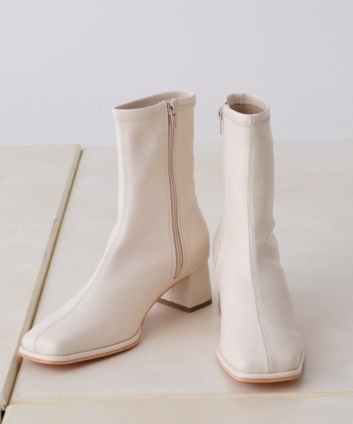 COLONY 2139（コロニートゥーワンスリーナイン）の「【マカロンFoot】ストレスフリーストレッチショートブーツ（ブーツ・レディース・ブラック/ブラウン/アイボリー・23cm/24cm/25cm）」の5枚目の写真