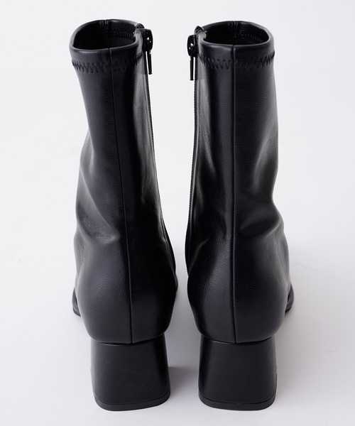 COLONY 2139（コロニートゥーワンスリーナイン）の「【マカロンFoot】ストレスフリーストレッチショートブーツ（ブーツ・レディース・ブラック/ブラウン/アイボリー・23cm/24cm/25cm）」の7枚目の写真