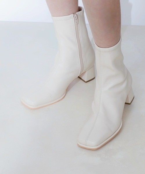 COLONY 2139（コロニートゥーワンスリーナイン）の「【マカロンFoot】ストレスフリーストレッチショートブーツ（ブーツ・レディース・ブラック/ブラウン/アイボリー・23cm/24cm/25cm）」の16枚目の写真