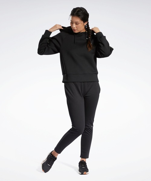 Reebok(リーボック)の「DMX トレーニング マイクロ フリースパンツ / DMX Training Micro Fleece Pants(スウェットパンツ・レディース・ブラック・LARGE/X-LARGE/MEDIUM/SMALL/XX-LARGE)」の4枚目の写真