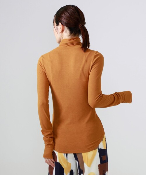 CAST:（キャストコロン）の「タートルカットソー（Tシャツ/カットソー・レディース・ネイビー/イエロー/ブラック/オフホワイト・M）」の9枚目の写真