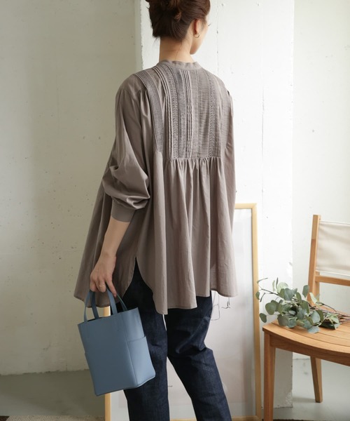 かぐれ　新品タグ付き　ピグメントダイピンタックブラウス　アーバンリサーチドアーズ 新品タグ付◇ かぐれ ピグメントダイピンタックブラウス DOORS - メルカリ