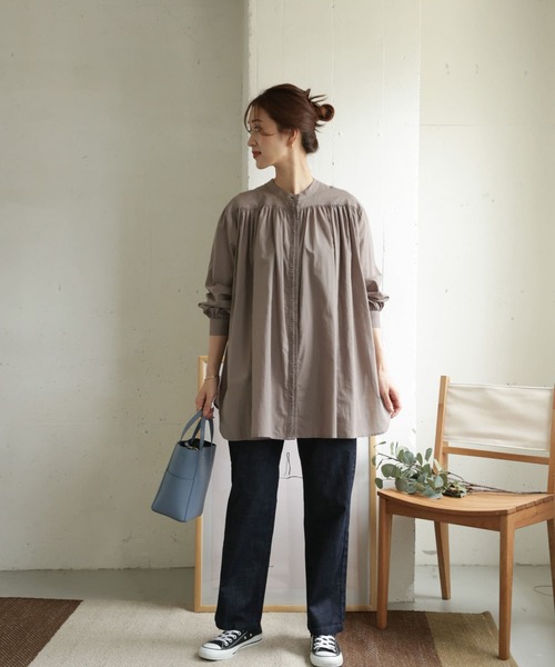 URBAN RESEARCH DOORS（アーバンリサーチドアーズ）の「2WAYピンタックブラウス（シャツ/ブラウス・レディース・オフホワイト/グレー・ONE）」の12枚目の写真