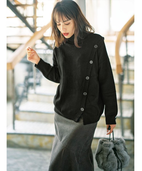 GeeRA（ジーラ）の「2WAYボタンデザインニット（ニット/セーター・レディース・ブラック/杢グレー・LARGE/X-LARGE/MEDIUM）」の4枚目の写真