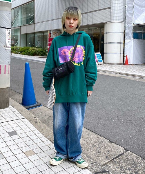 X-girl（エックスガール）の「MONOCHROME DAISY SWEAT HOODIE（パーカー・レディース・アッシュ/ブラック/グリーン・S/XL/L/M）」の19枚目の写真