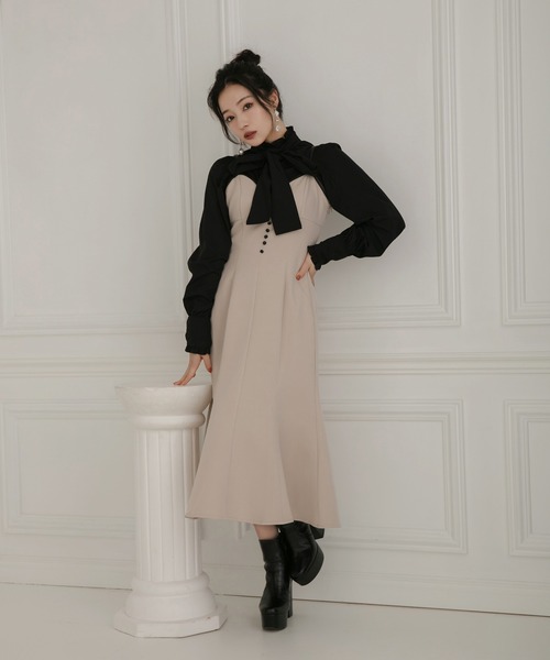 ANDGEEBEE(アンジービー)の「マーメイドキャミワンピ(ワンピース・レディース・ライトベージュ/ブラック×ホワイト・MEDIUM)」の1枚目の写真