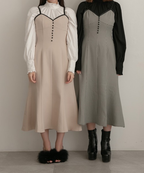 ANDGEEBEE(アンジービー)の「マーメイドキャミワンピ(ワンピース・レディース・ライトベージュ/ブラック×ホワイト・MEDIUM)」の13枚目の写真