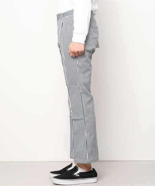 ANPAS（アンパス）の「Flared Pants/フレアパンツ ブーツカット カラーパンツ（チノパンツ・メンズ・ブルー/ブラック系その他/ブラック系その他2/グリーン系その他/ベージュ/ワンウォッシュ/ホワイト系その他/インディゴブルー/グレー/ネイビー/オリーブ/アイボリー/ブラウン/ブラック/ブラウン系その他・M/LL/L）」の16枚目の写真