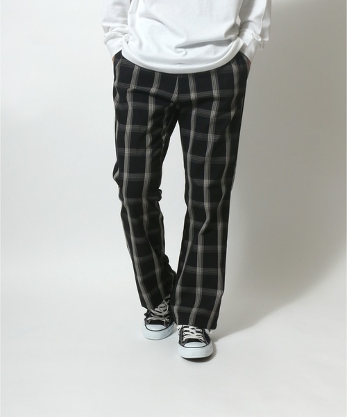 ANPAS（アンパス）の「Flared Pants/フレアパンツ ブーツカット カラーパンツ（チノパンツ・メンズ・ブルー/ブラック系その他/ブラック系その他2/グリーン系その他/ベージュ/ワンウォッシュ/ホワイト系その他/インディゴブルー/グレー/ネイビー/オリーブ/アイボリー/ブラウン/ブラック/ブラウン系その他・M/LL/L）」の6枚目の写真