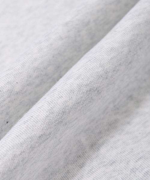 Carhartt WIP（カーハートダブリューアイピー）の「Carhartt WIP カーハート ワークインプログレス スクリプト刺繍ロゴ スウェット トレーナー（スウェット・メンズ・パープル/ブラウン/ピンク/グリーン/カモフラージュ/ブラック×ホワイト/ブラック×ブラック/グレー系その他/グレイッシュベージュ/ブルー系その他・S/M/L/XL）」の17枚目の写真