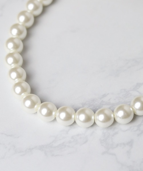 Mag.（マグ）の「【8mm】ガラスパールネックレス（ネックレス・レディース・ホワイト/グレー・MEDIUM/LARGE）」の5枚目の写真