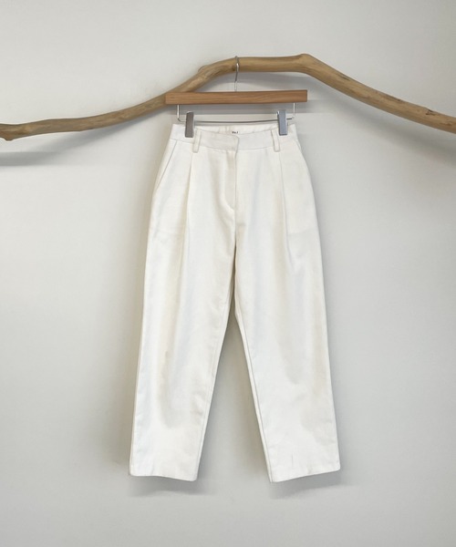 CANAL JEAN（キャナルジーン）の「El mar　起毛コットンタックパンツ（その他パンツ・レディース・ベージュ/アイボリー・SMALL/MEDIUM）」の11枚目の写真