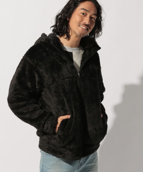 Champion(チャンピオン)の「【Champion(チャンピオン)】別注ジップフーディ(ブルゾン・メンズ・ベージュ/ブラック/オリーブ・MEDIUM/LARGE)」の4枚目の写真