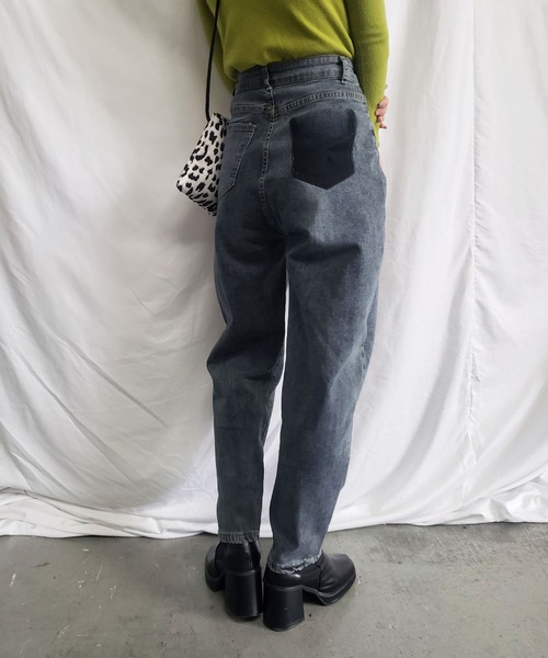 me+em select（ミームセレクト）の「【 M／L／XL 選べる３サイズ 】ヴィンテージウォッシュ加工　ルーズバルーンテーパードデニムパンツ【数量限定販売】（デニムパンツ・レディース・グレー/ブルー・MEDIUM/LARGE/X-LARGE）」の13枚目の写真