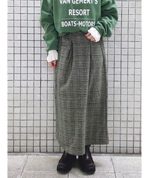 チェック柄タックスカート