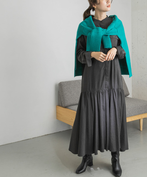 URBAN RESEARCH（アーバンリサーチ）の「シャツティアードワンピース（ワンピース・レディース・ベージュ/チャコールグレー・FREE）」の7枚目の写真