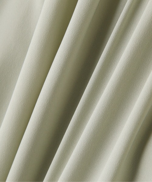 N.(N. Natural Beauty Basic)(エヌエヌナチュラルビューティーベーシック)の「◆シャーリングヨークハイネックブラウス(シャツ/ブラウス・レディース・モカ/ナチュラル/ライトグリーン・MEDIUM)」の21枚目の写真