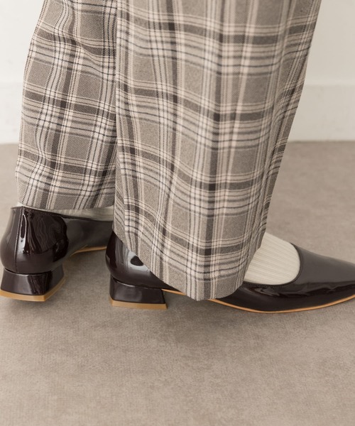 RODE SKO(ロデスコ)の「晴雨兼用2.5cmスクエアトゥパンプス(パンプス・レディース・グレー/ブラウン系その他・37/36/38)」の6枚目の写真