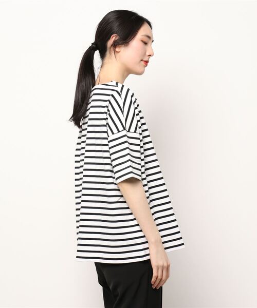 Traditional Weatherwear(トラディショナルウェザーウェア)の「BMB SHIRT LONG SHORT SLEEVE(Tシャツ/カットソー・レディース・ホワイト×グリーン/ホワイト×ブラック/ホワイト系その他・S)」の13枚目の写真