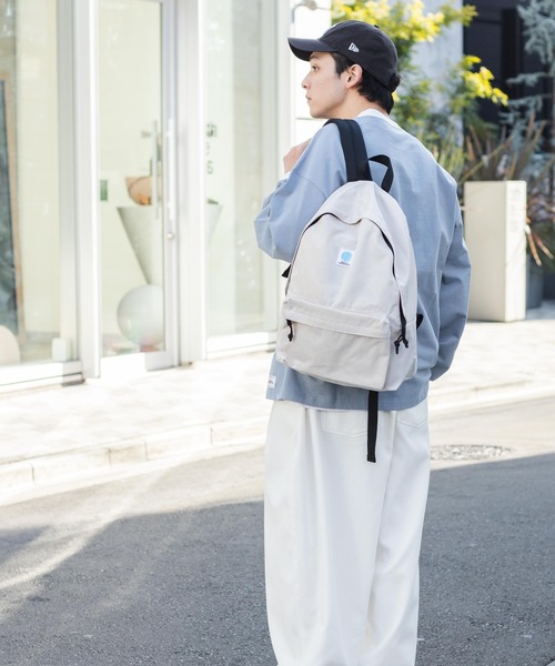 WEGO（ウィゴー）の「WEGO/ナイロンデイパック（バックパック/リュック・メンズ・ネイビー/グリーン/オレンジ/オフホワイト/グレー/ブラック・FREE）」の7枚目の写真