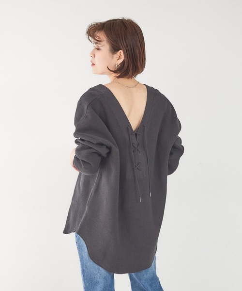 Rouge vif Anna（ルージュヴィフアンナ）の「2WAYワッフルカーデ（カーディガン/ボレロ・レディース・チャコールグレー/ベージュ/アイボリー・フリー）」の7枚目の写真