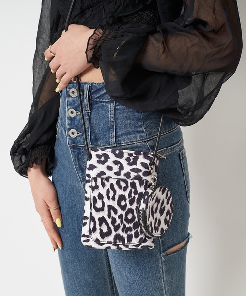 SPIRALGIRL(スパイラルガール)の「アニマルパターンマルチBAG(ショルダーバッグ・レディース・レオパード/ホワイト系/グレー系・FREE)」の15枚目の写真