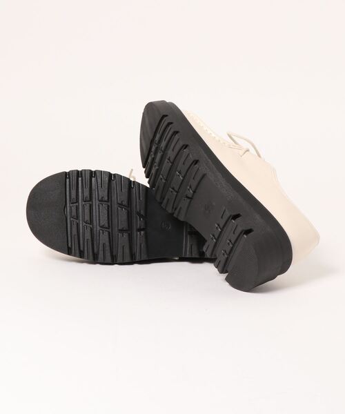 ems excite（エムズエキサイト）の「モカマニッシュシューズ（ローファー・レディース・アイボリー/ブラック/ブラウン・M/L）」の4枚目の写真