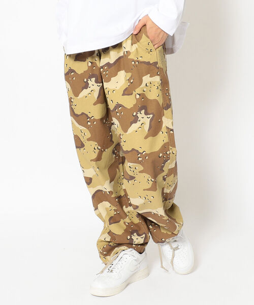 AVIREX（アヴィレックス）の「【MILITARY GARMENTS】ユーティリティ イージー パンツ / UTILITY EASY PANTS / アヴィレックス / AVIREX（その他パンツ・メンズ・グリーン系カモフラージュ/Nat/オリーブ/ブラック/ベージュ・3/2/1）」の3枚目の写真