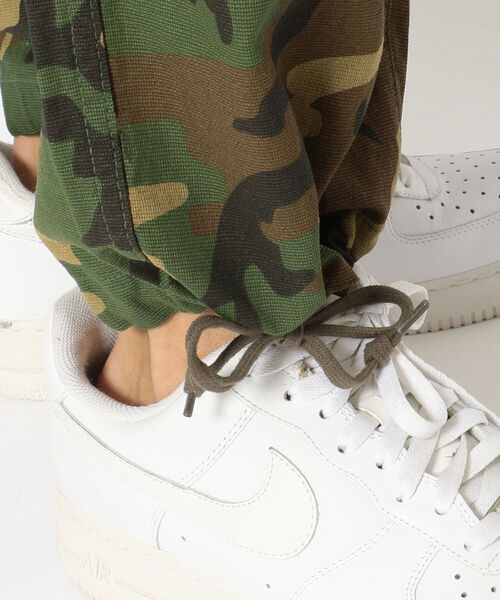 AVIREX（アヴィレックス）の「【MILITARY GARMENTS】ユーティリティ イージー パンツ / UTILITY EASY PANTS / アヴィレックス / AVIREX（その他パンツ・メンズ・グリーン系カモフラージュ/Nat/オリーブ/ブラック/ベージュ・3/2/1）」の9枚目の写真