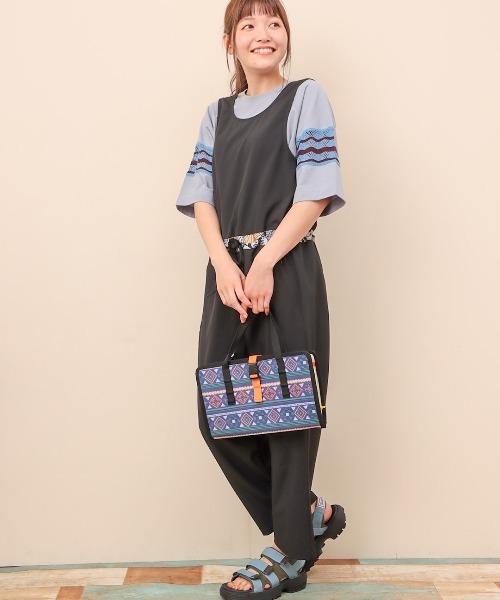 チチカカ（チチカカ）の「マルチウォールポケット（ポーチ・レディース・パープル/イエロー・FREE）」の3枚目の写真