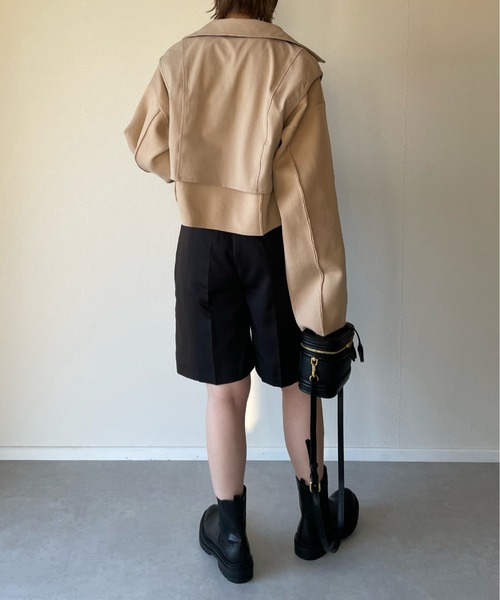 y/m by misato（イムバイミサト）の「エステルツイルハーフパンツ（その他パンツ・レディース・ブラック/オフホワイト/グレイッシュベージュ・FREE）」の15枚目の写真