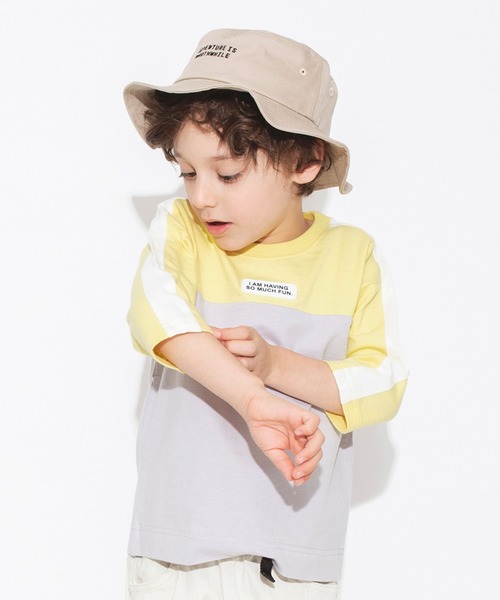 BRANSHES(ブランシェス)の「【立体ワッペン】ライン入り七分袖Tシャツ(Tシャツ/カットソー・キッズ・ブラック/レモンイエロー・90/100/110/120/130/140/150)」の2枚目の写真