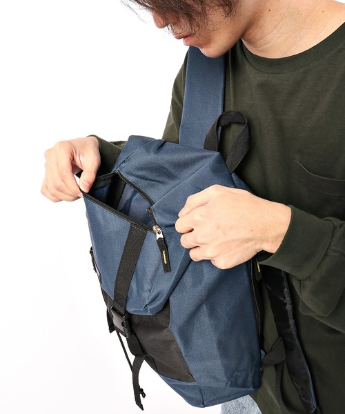 FUNALIVE（ファンアライブ）の「MOUNTAIN RANGE ｱｳﾄﾄﾞｱ巾着式でしっかり収納ﾃﾞｲﾊﾟｯｸ/ﾊﾞｯｸﾊﾟｯｸ（バックパック/リュック・メンズ・ネイビー/ブラック/カーキ・FREE）」の7枚目の写真
