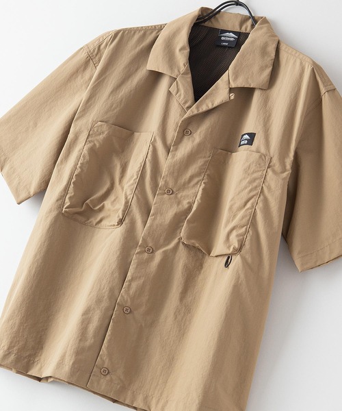 OUTDOOR PRODUCTS APPAREL(アウトドアプロダクツアパレル)の「ワイドシルエット/ビッグシルエット キャンパーシャツ(シャツ/ブラウス・メンズ・カーキ/ベージュ/ブラック・X-LARGE/LARGE/MEDIUM)」の1枚目の写真