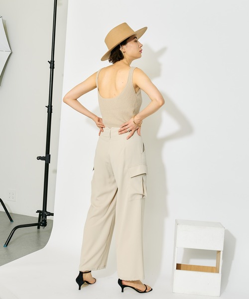 Whim Gazette（ウィムガゼット）の「【THE PAUSE】ブークレカップインキャミ（キャミソール・レディース・ベージュ/チャコールグレー・FREE）」の7枚目の写真