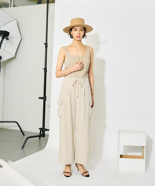 Whim Gazette（ウィムガゼット）の「【THE PAUSE】ブークレカップインキャミ（キャミソール・レディース・ベージュ/チャコールグレー・FREE）」の12枚目の写真