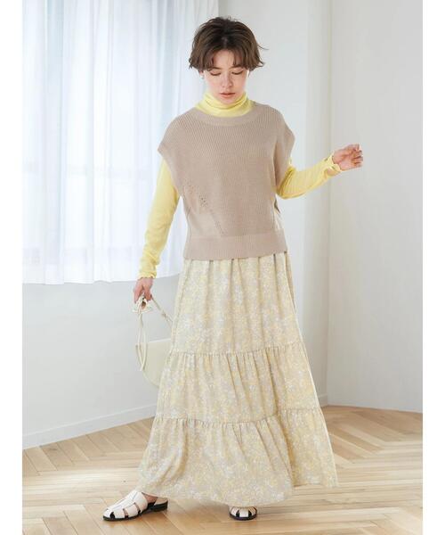 earth music&ecology(アースミュージックアンドエコロジー)の「2段ティアードプリントスカート(スカート・レディース・ベージュ/ネイビー・FREE)」の9枚目の写真