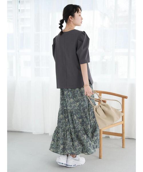 earth music&ecology(アースミュージックアンドエコロジー)の「2段ティアードプリントスカート(スカート・レディース・ベージュ/ネイビー・FREE)」の17枚目の写真