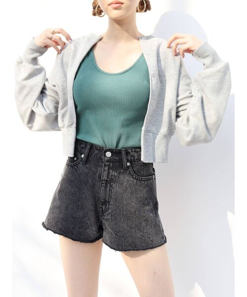 EVRIS（エヴリス）の「BASICデニムショートパンツ（デニムパンツ・レディース・ブラック/ライトブルー/ベージュ・SMALL/MEDIUM）」の14枚目の写真